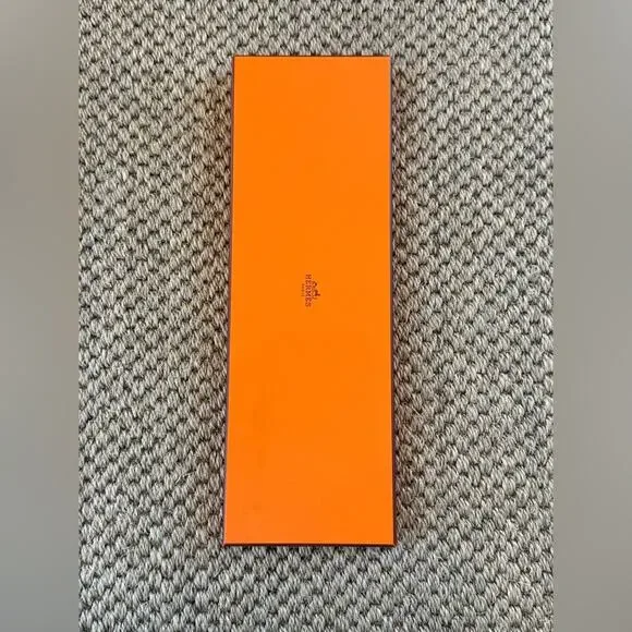 Hermes neck tie or scarf box - Picture 1 of 5